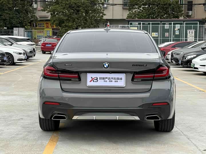 Фото 6 - BMW 5 Series