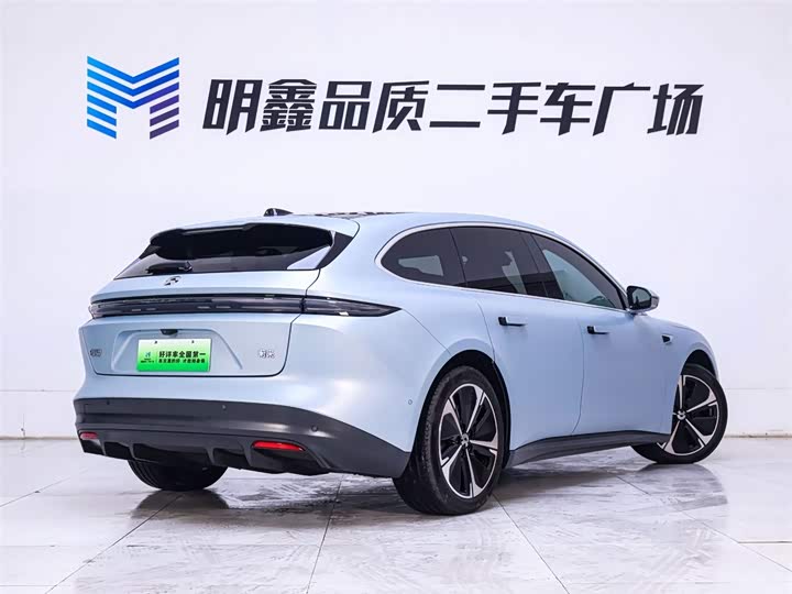 Фото 7 - Nio ET5T