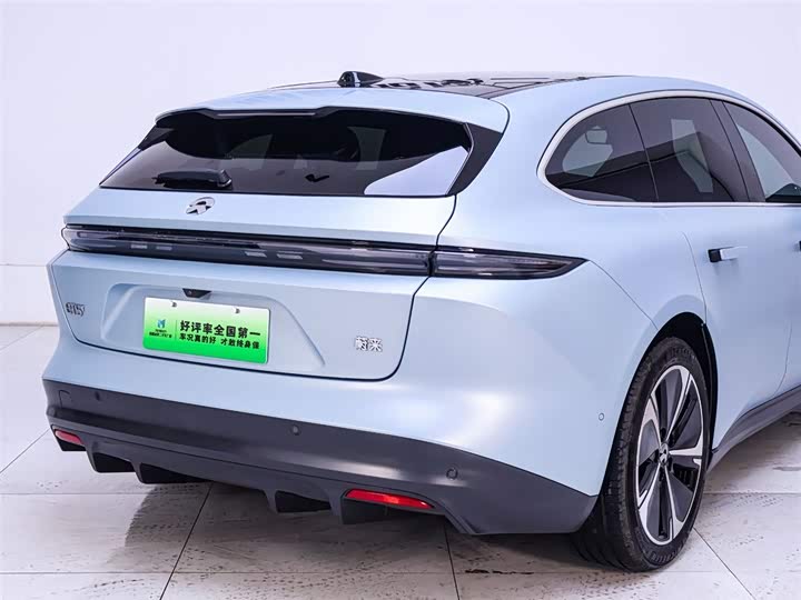 Фото 8 - Nio ET5T