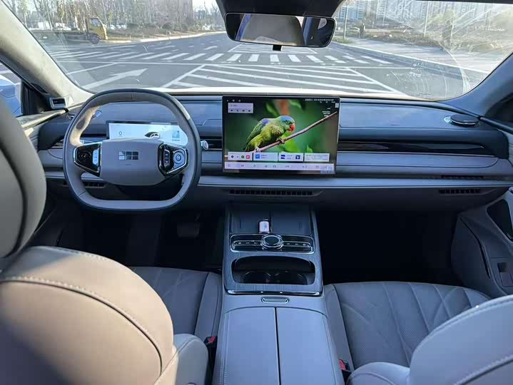 Фото 6 - Geely Galaxy Starshine 8 EM-i