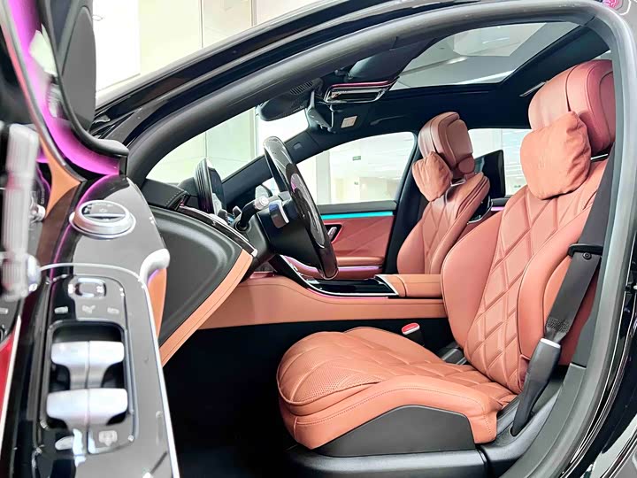 Фото 7 - Mercedes-Benz Maybach S-Class