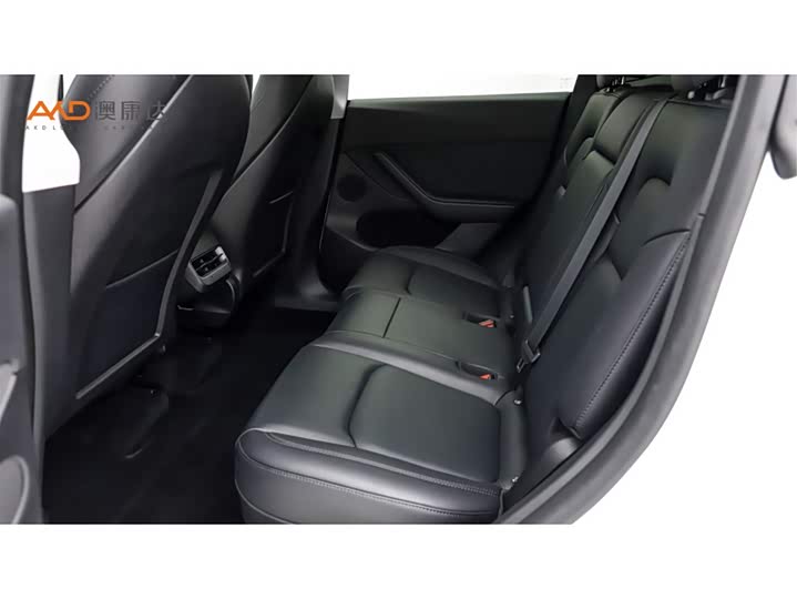 Фото 7 - Tesla Model Y