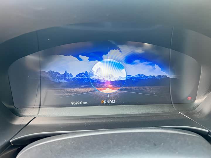 Фото 5 - Ford Escape