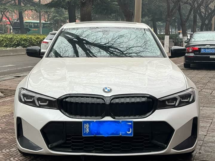 Фото 2 - BMW 3 Series