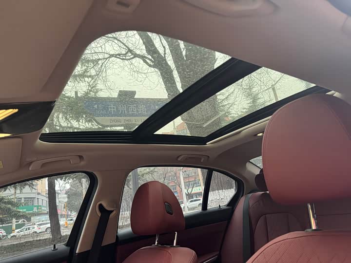 Фото 9 - BMW 3 Series