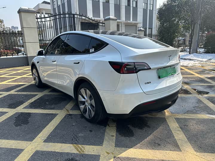 Фото 5 - Tesla Model Y