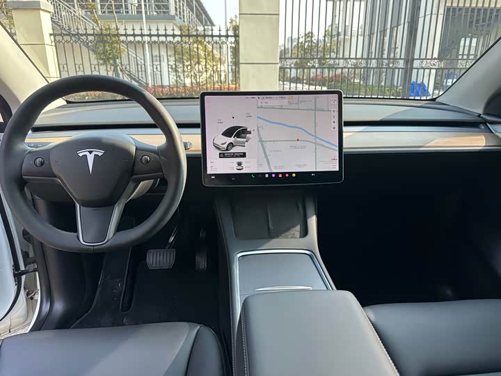 Фото 9 - Tesla Model Y