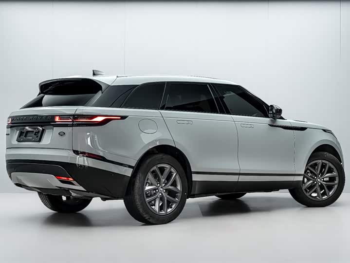 Фото 7 - Land Rover Range Rover Velar