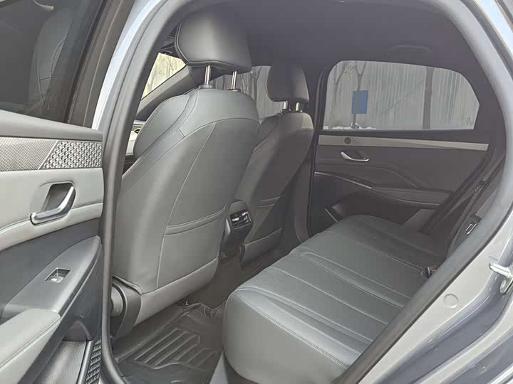 Фото 9 - BYD Qin Plus