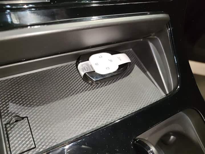 Фото 9 - GAC Trumpchi M8