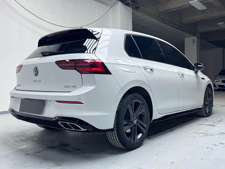 Фото 4 - Volkswagen Golf