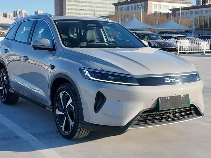 Фото 3 - BYD Sea Lion 05 DM-i Hybrid