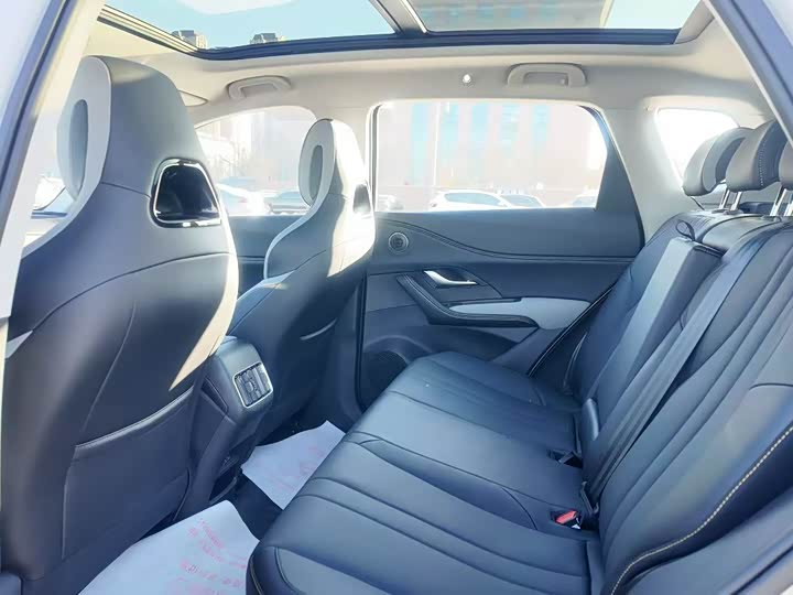 Фото 7 - BYD Sea Lion 05 DM-i Hybrid