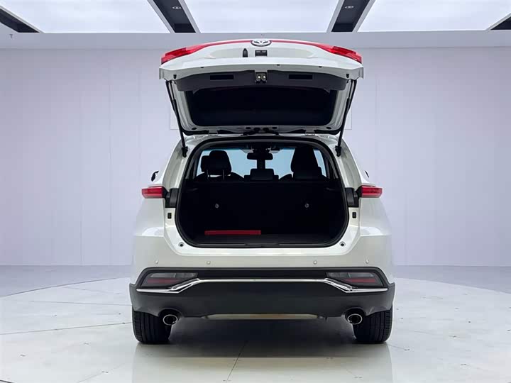 Фото 9 - Toyota Harrier