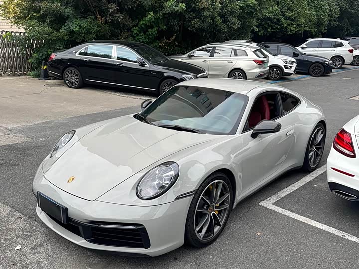 Фото 1 - Porsche 911