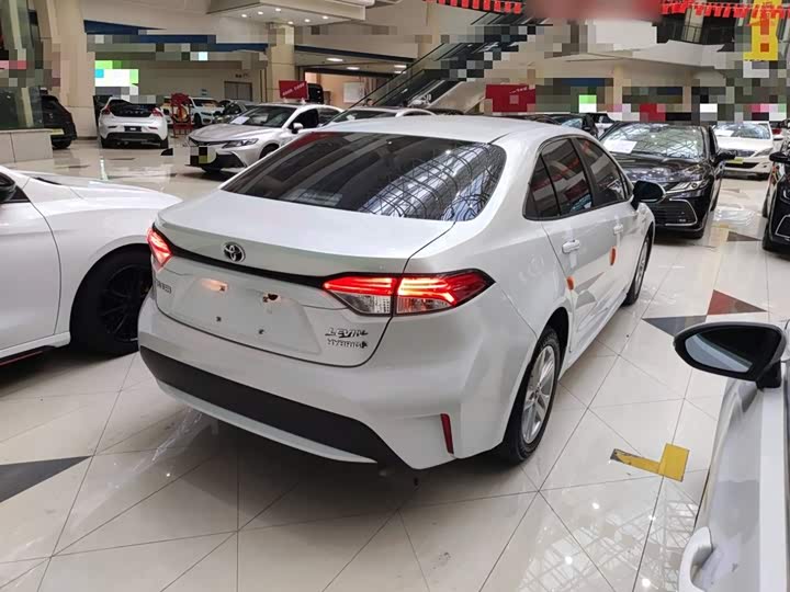 Фото 7 - Toyota Levin