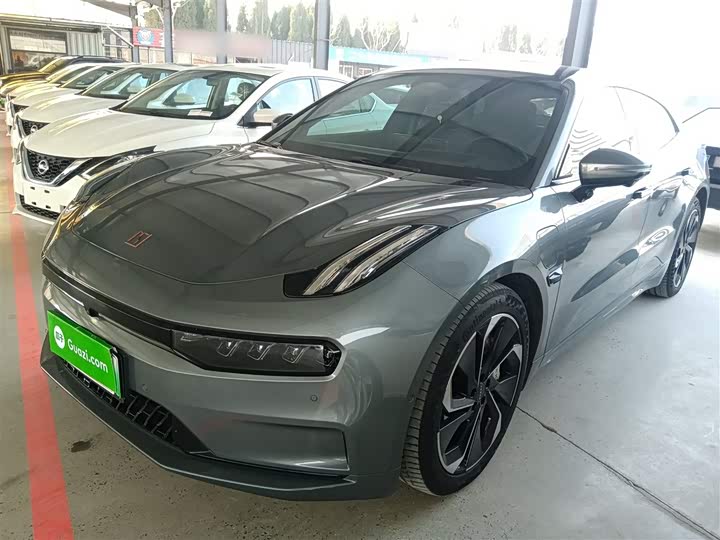 Фото 1 - Zeekr 001