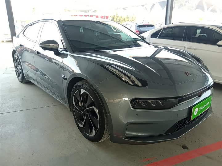 Фото 4 - Zeekr 001