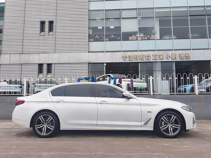 Фото 7 - BMW 5 Series Hybrid