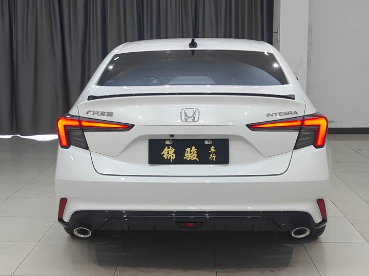 Фото 5 - Honda Integra