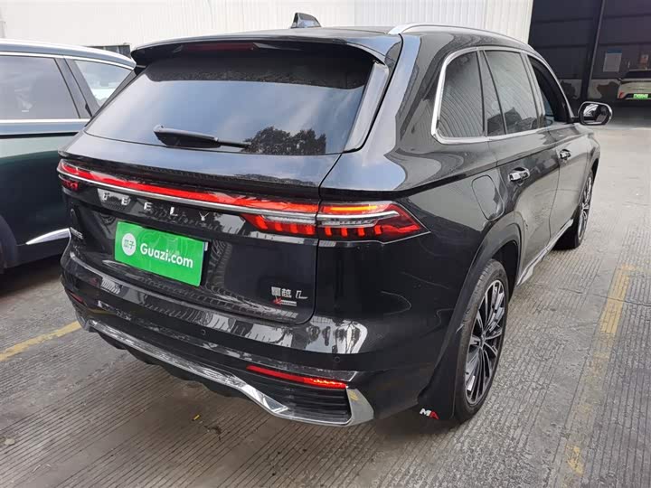 Фото 7 - Geely Monjaro