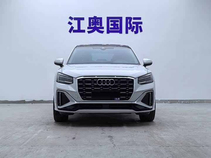 Фото 2 - Audi Q2L