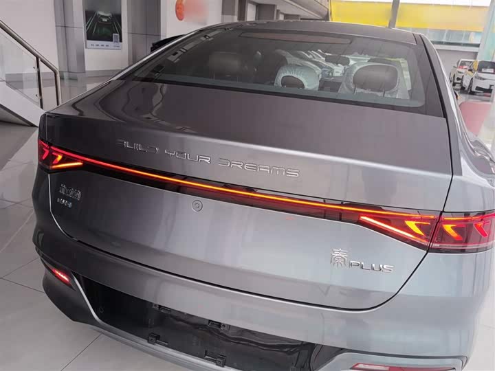 Фото 6 - BYD Qin Plus