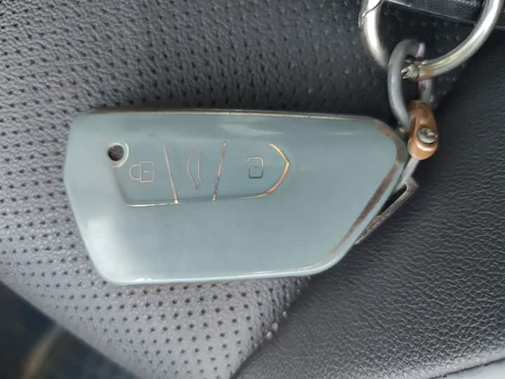 Фото 9 - Volkswagen Lamando L