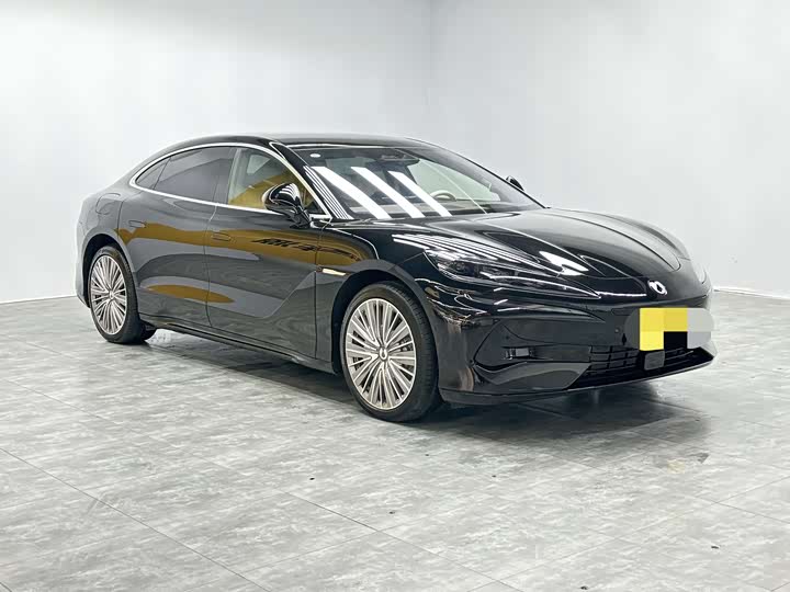 Фото 3 - Denza Z9