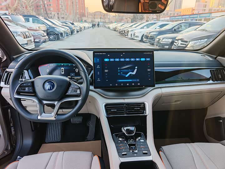 Фото 9 - BYD Song Plus Hybrid/EV