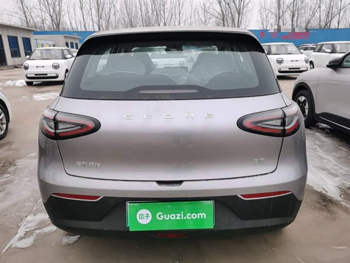 Фото 6 - Geely Galaxy Geome