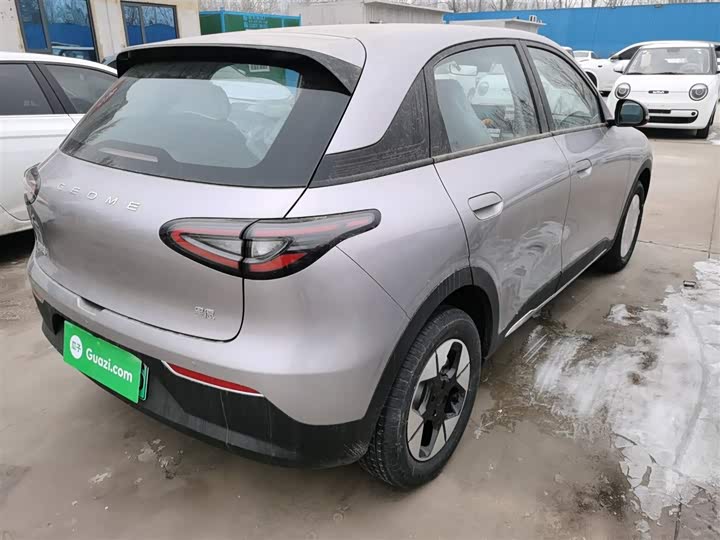 Фото 7 - Geely Galaxy Geome