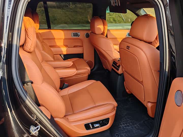 Фото 7 - LiXiang L9