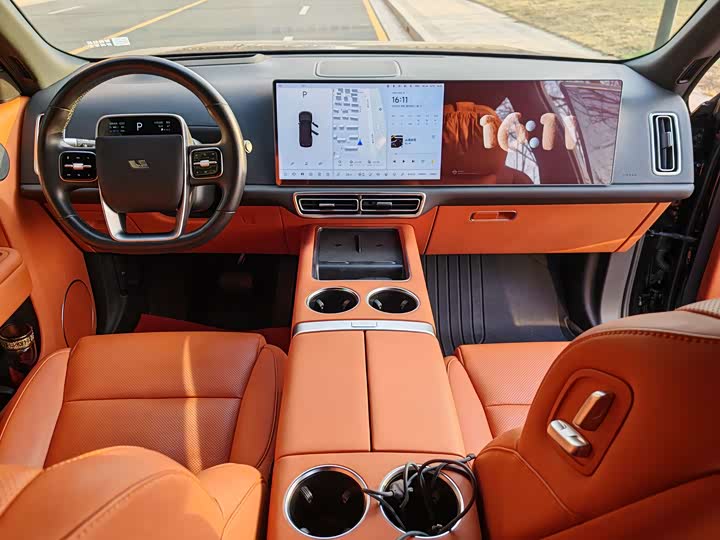 Фото 8 - LiXiang L9