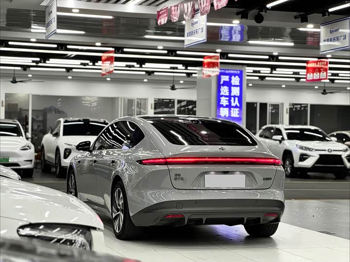 Фото 4 - Nio ET5