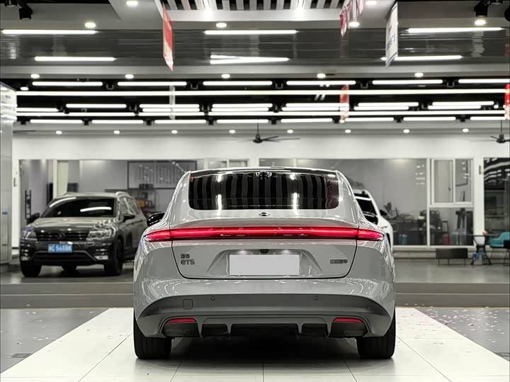 Фото 5 - Nio ET5