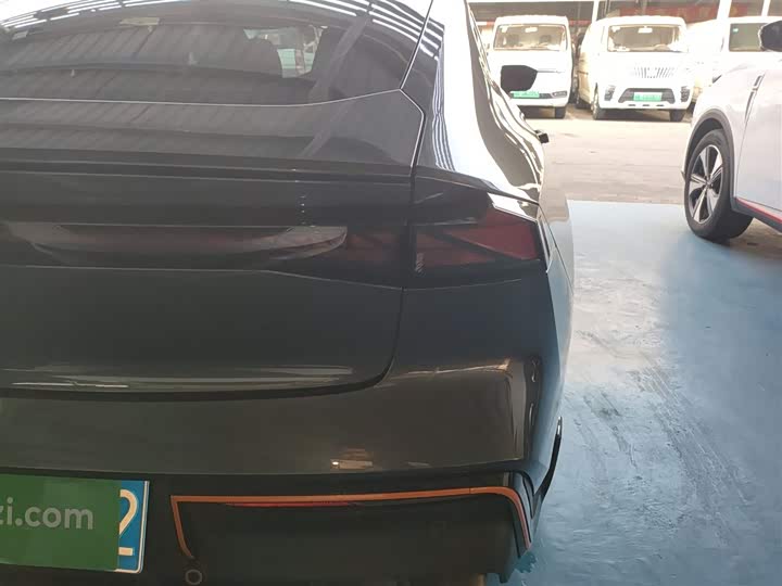 Фото 8 - Changan UNI-V