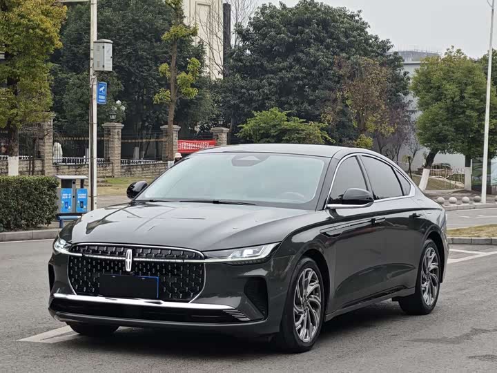 Фото 1 - Lincoln Z (Zephyr)