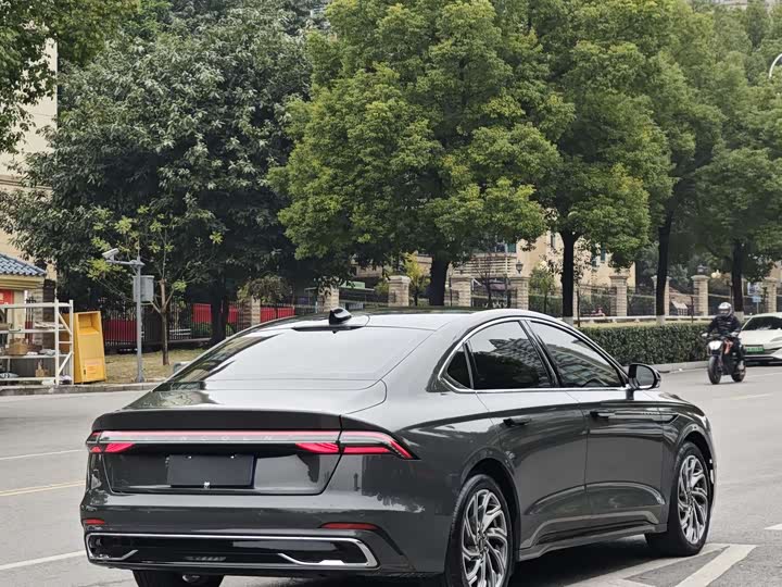 Фото 4 - Lincoln Z (Zephyr)