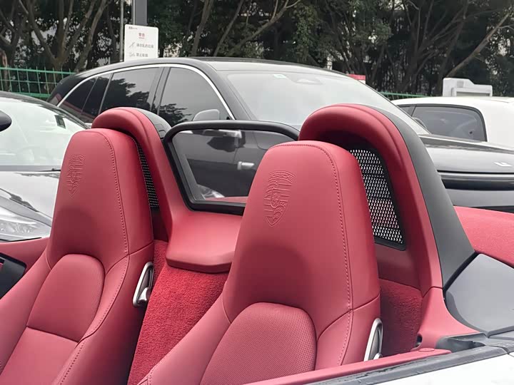 Фото 7 - Porsche 718