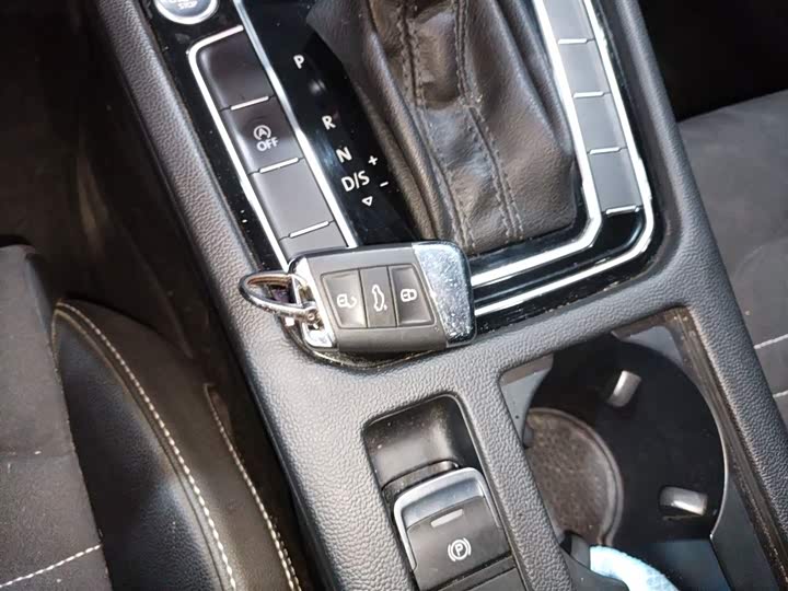 Фото 9 - Volkswagen Magotan