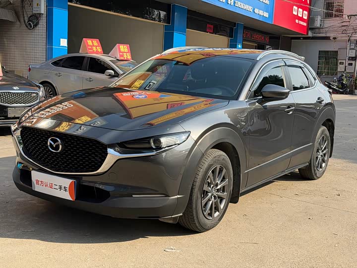 Фото 1 - Mazda CX-30