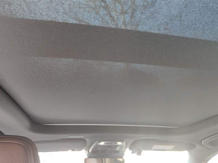 Фото 9 - Volvo XC60