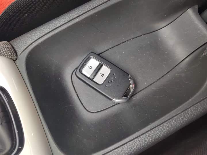 Фото 9 - Honda Life