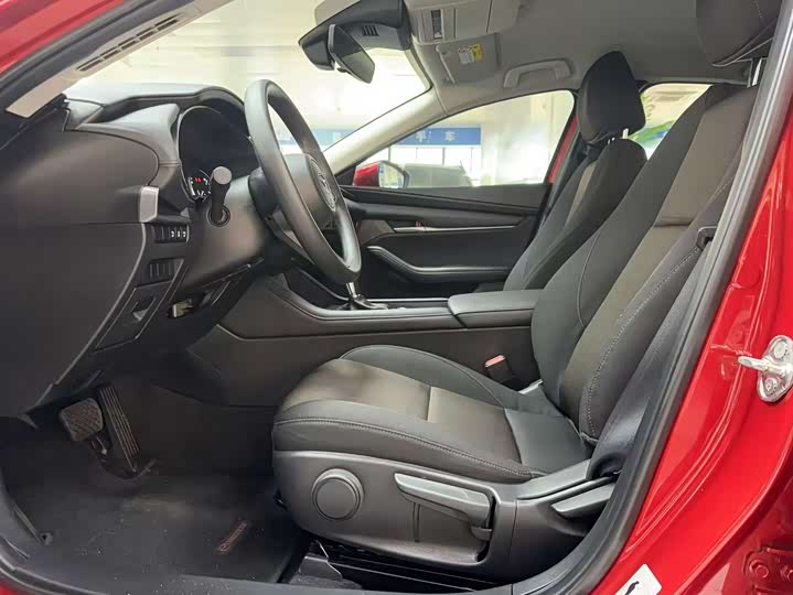 Фото 6 - Mazda 3 (Axela)