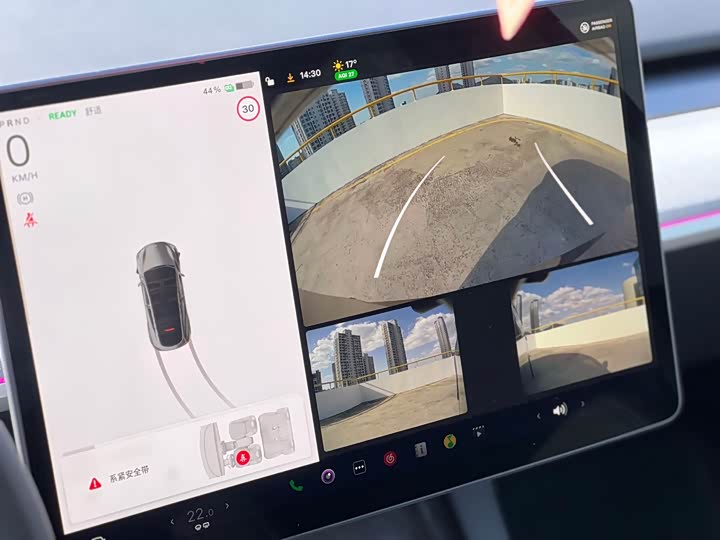 Фото 6 - Tesla Model Y