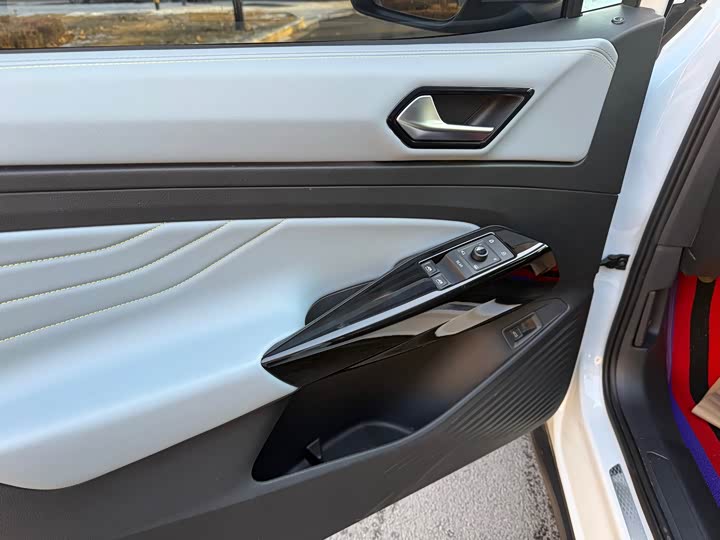 Фото 5 - Volkswagen ID.4 X