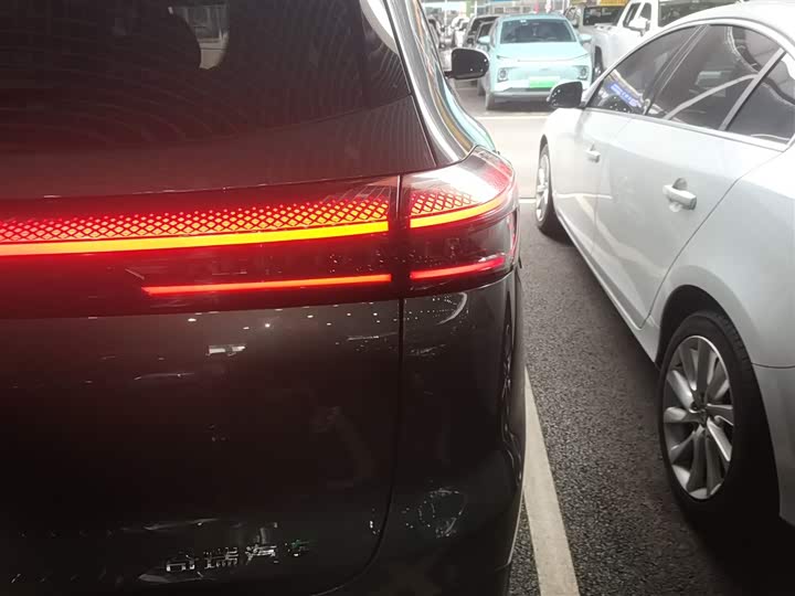 Фото 8 - Chery Fulwin T8