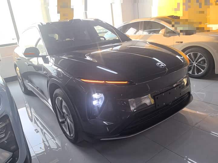 Фото 4 - Nio ES6