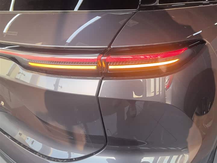 Фото 8 - Nio ES6